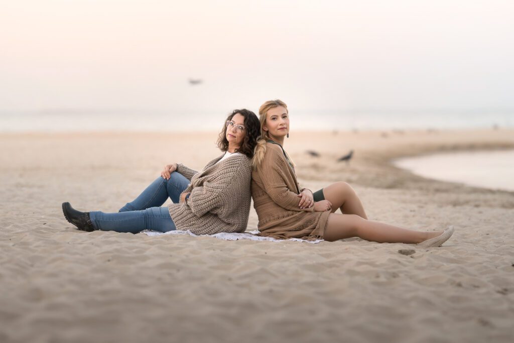 Sesja biznesowa na plaży (2)